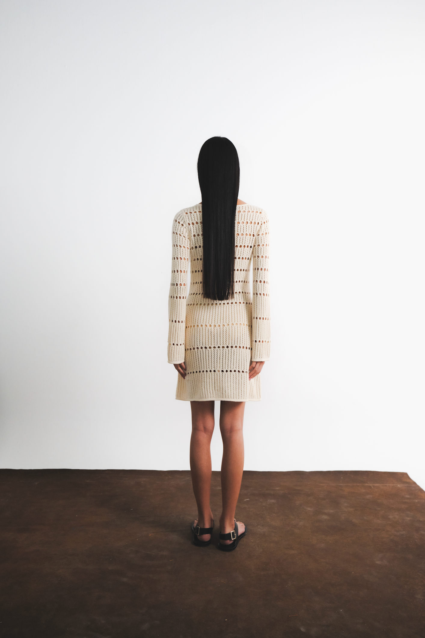 MISHI KNITTED MINI DRESS | IVORY – ESCVDO